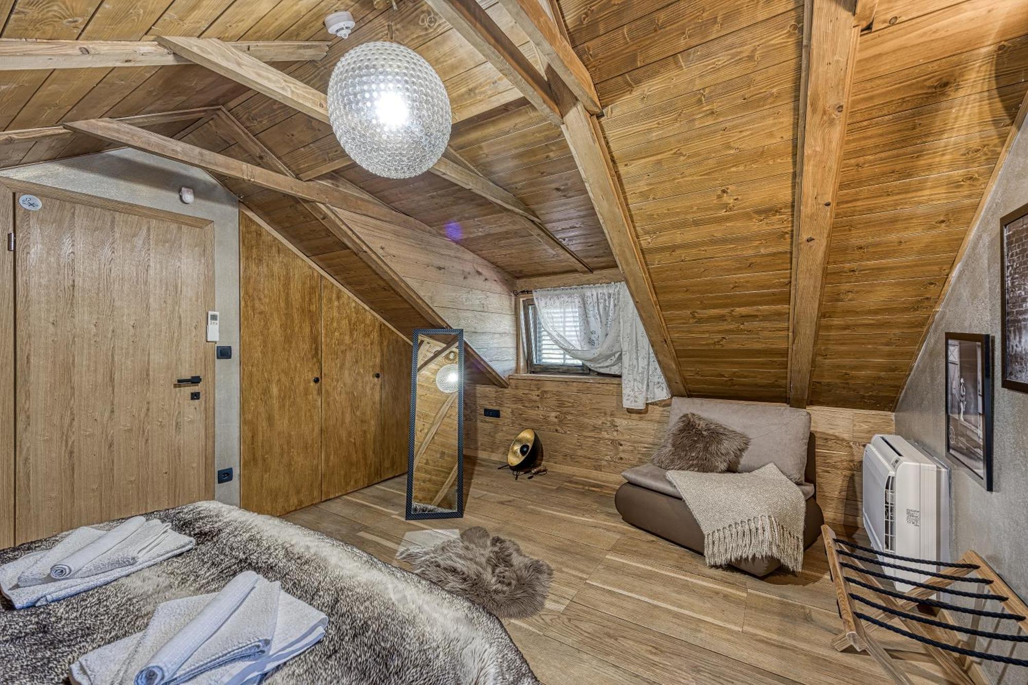 Zagreb, Kuca Za Odmor Swan River Holiday House Lasinja Eksteriør billede